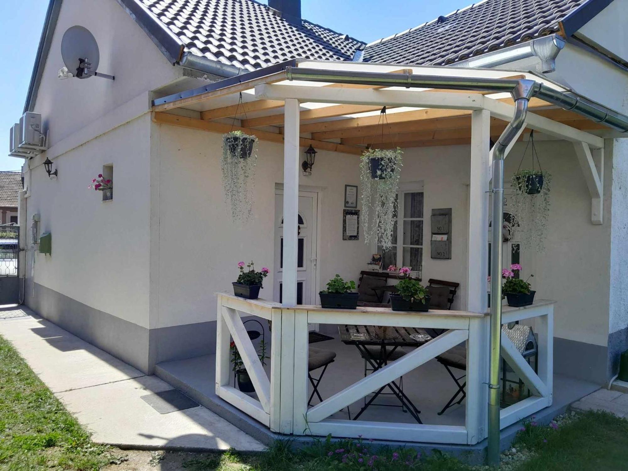 Edina Vintage Vendégház Mosonmagyaróvár Exterior foto